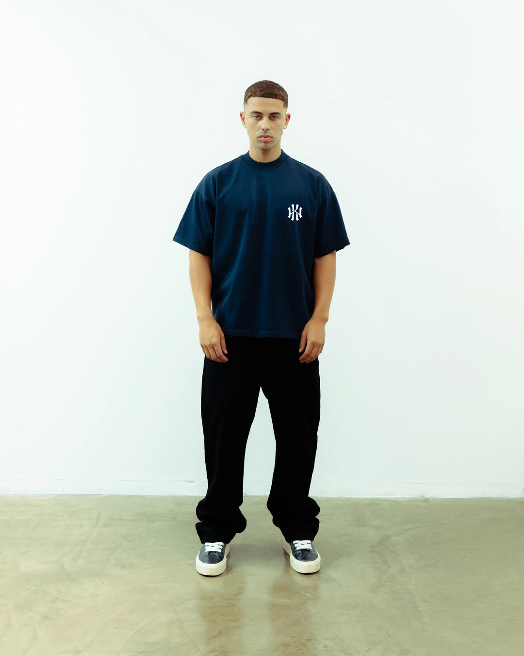 KW CREST T-SHIRT - BRITISH NAVY KID FROM THE WEST