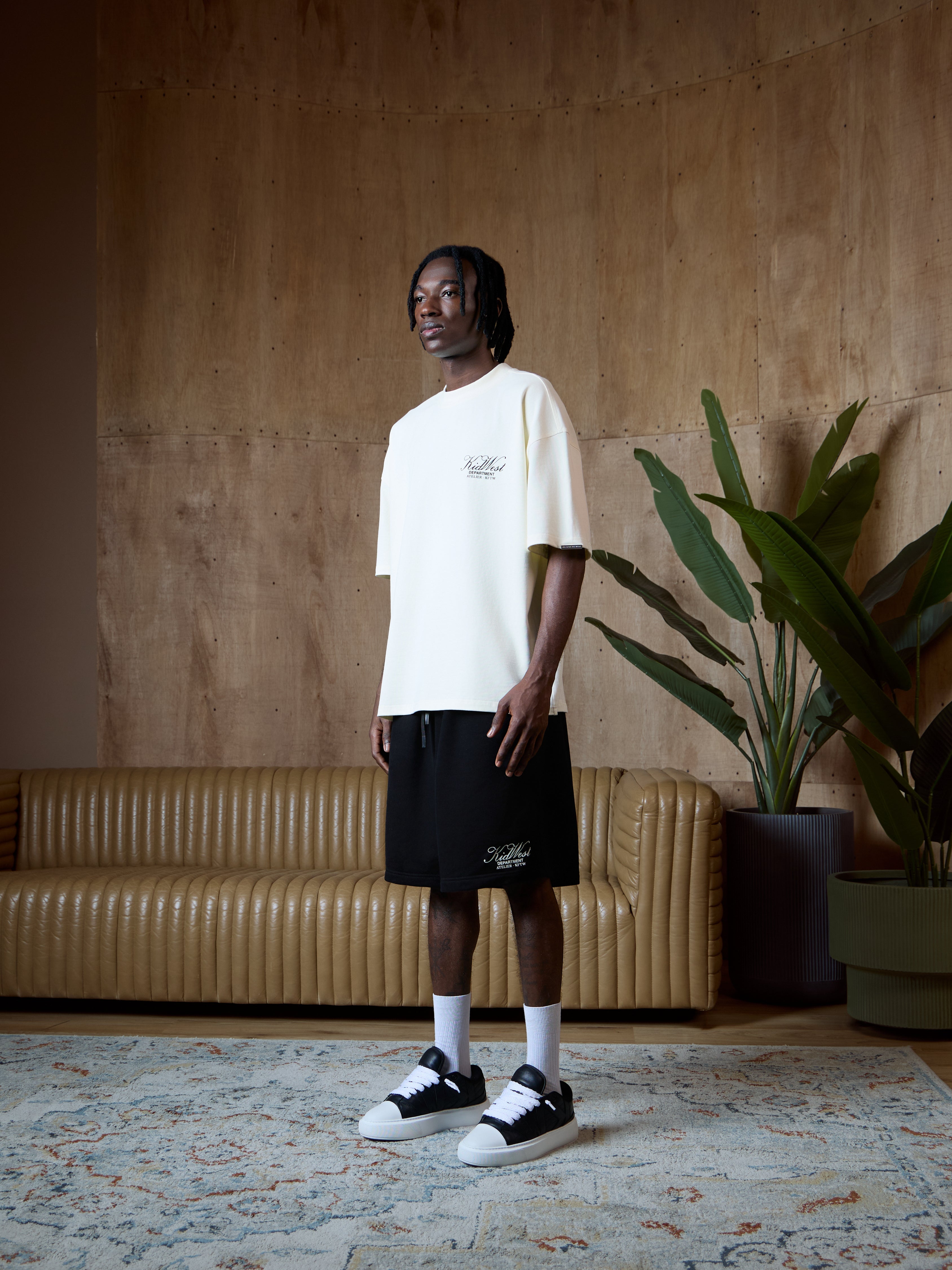 SCRIPT T-SHIRT - VINTAGE WHITE KID FROM THE WEST