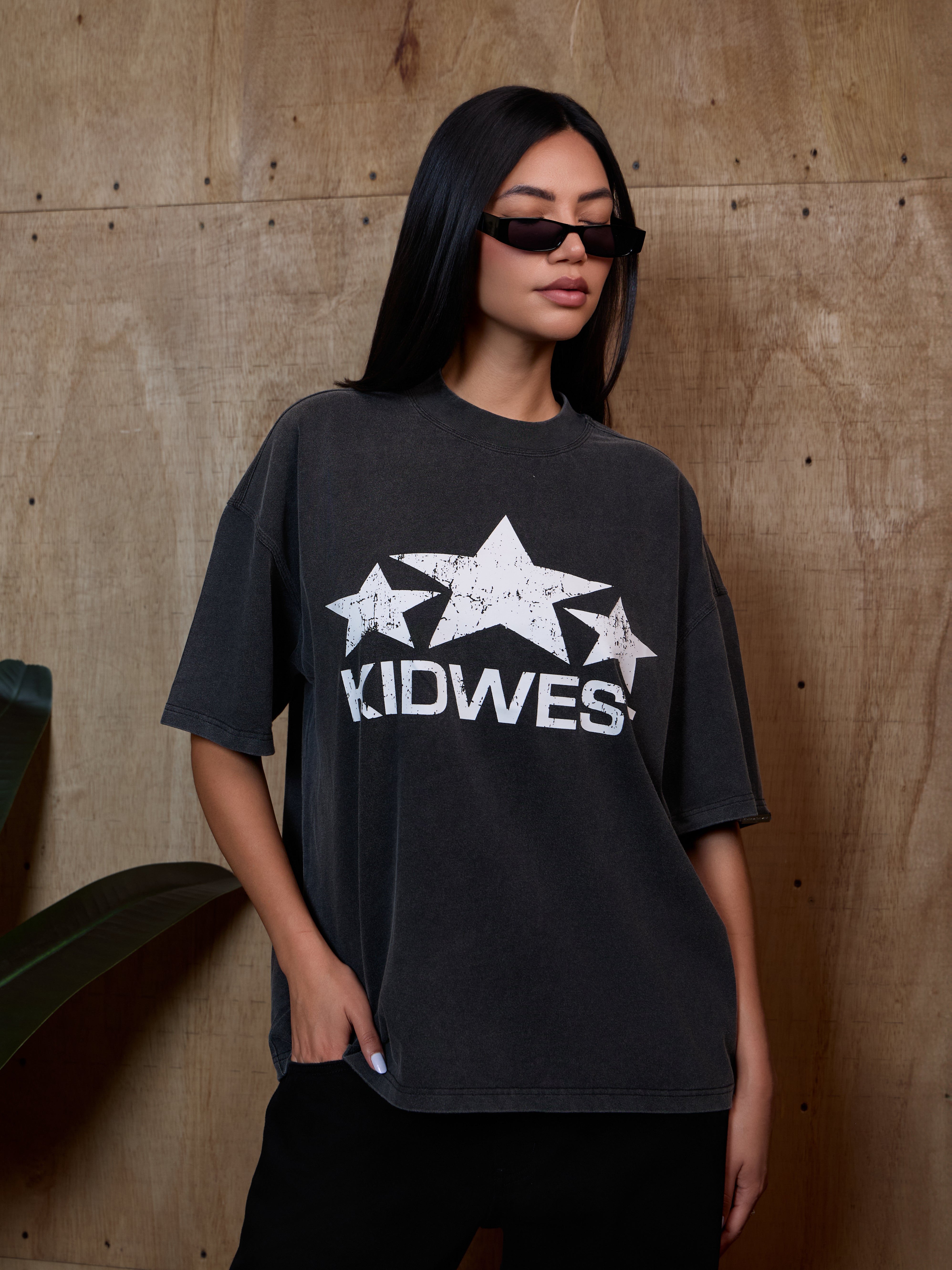 STARS T-SHIRT - VINTAGE BLACK KID FROM THE WEST