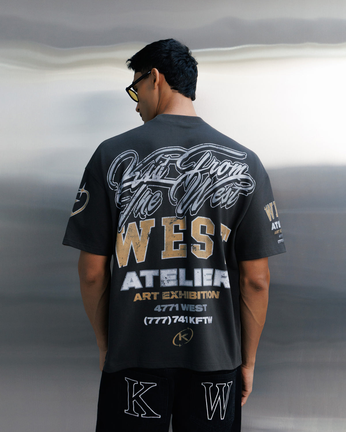 EXHIBITION T-SHIRT - VINTAGE BLACK