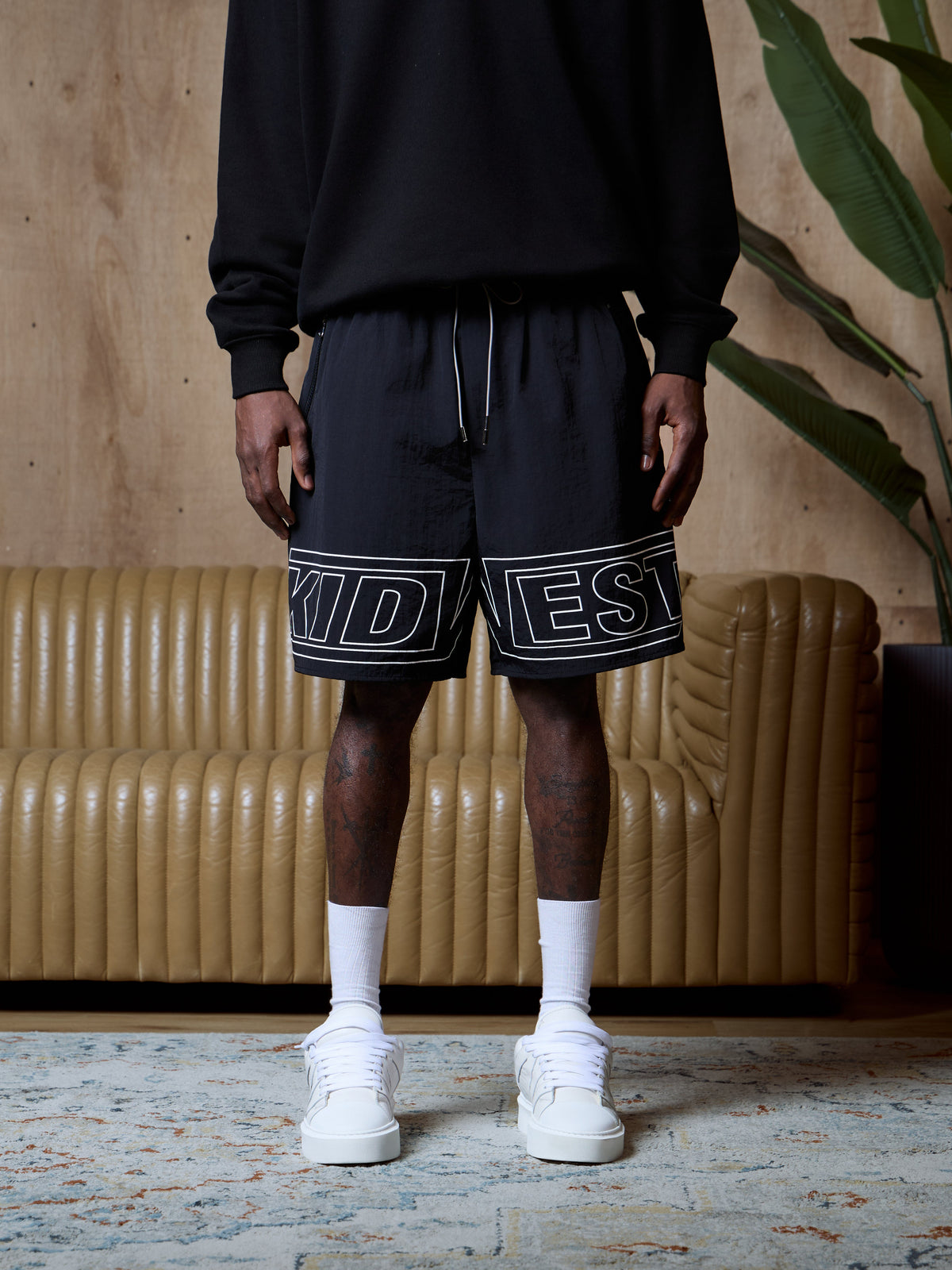 APEX NYLON SHORTS - BLACK