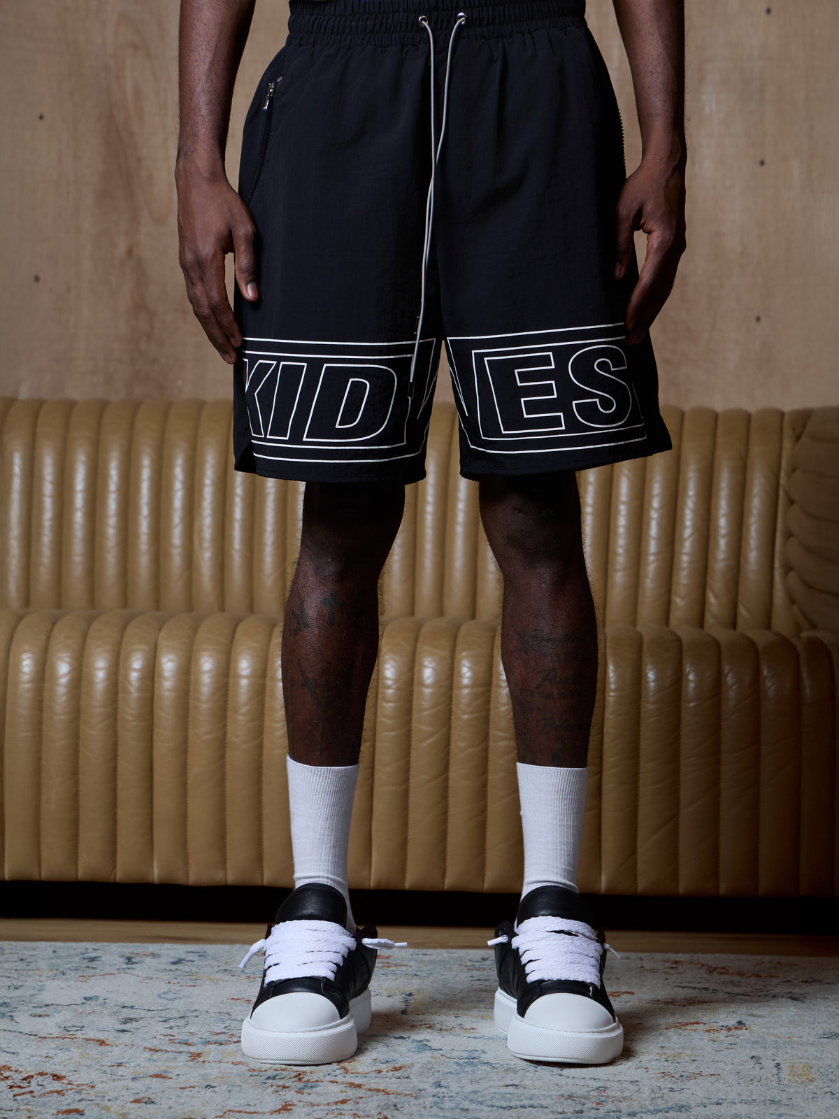 APEX NYLON SHORTS - BLACK