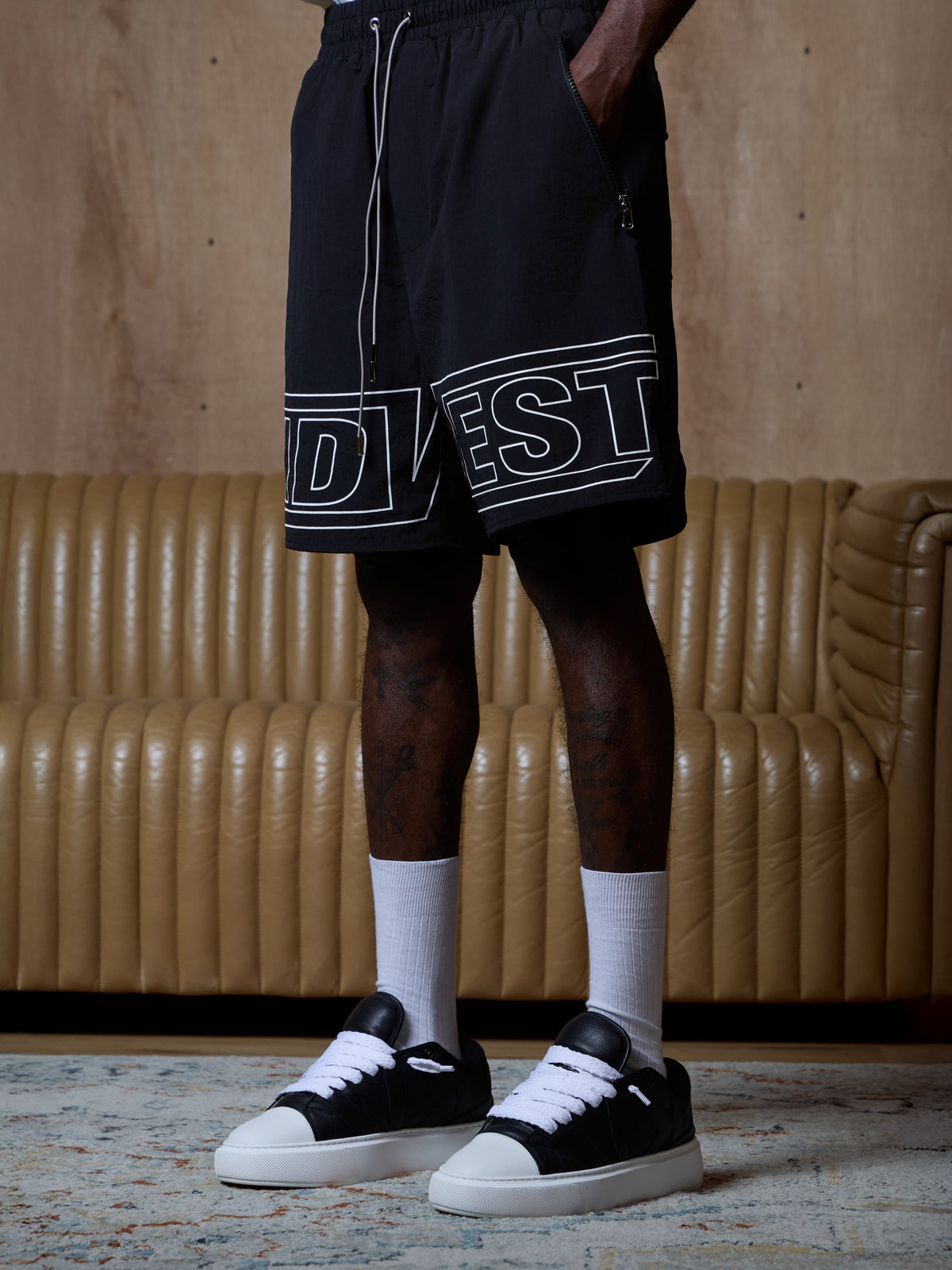APEX NYLON SHORTS - BLACK