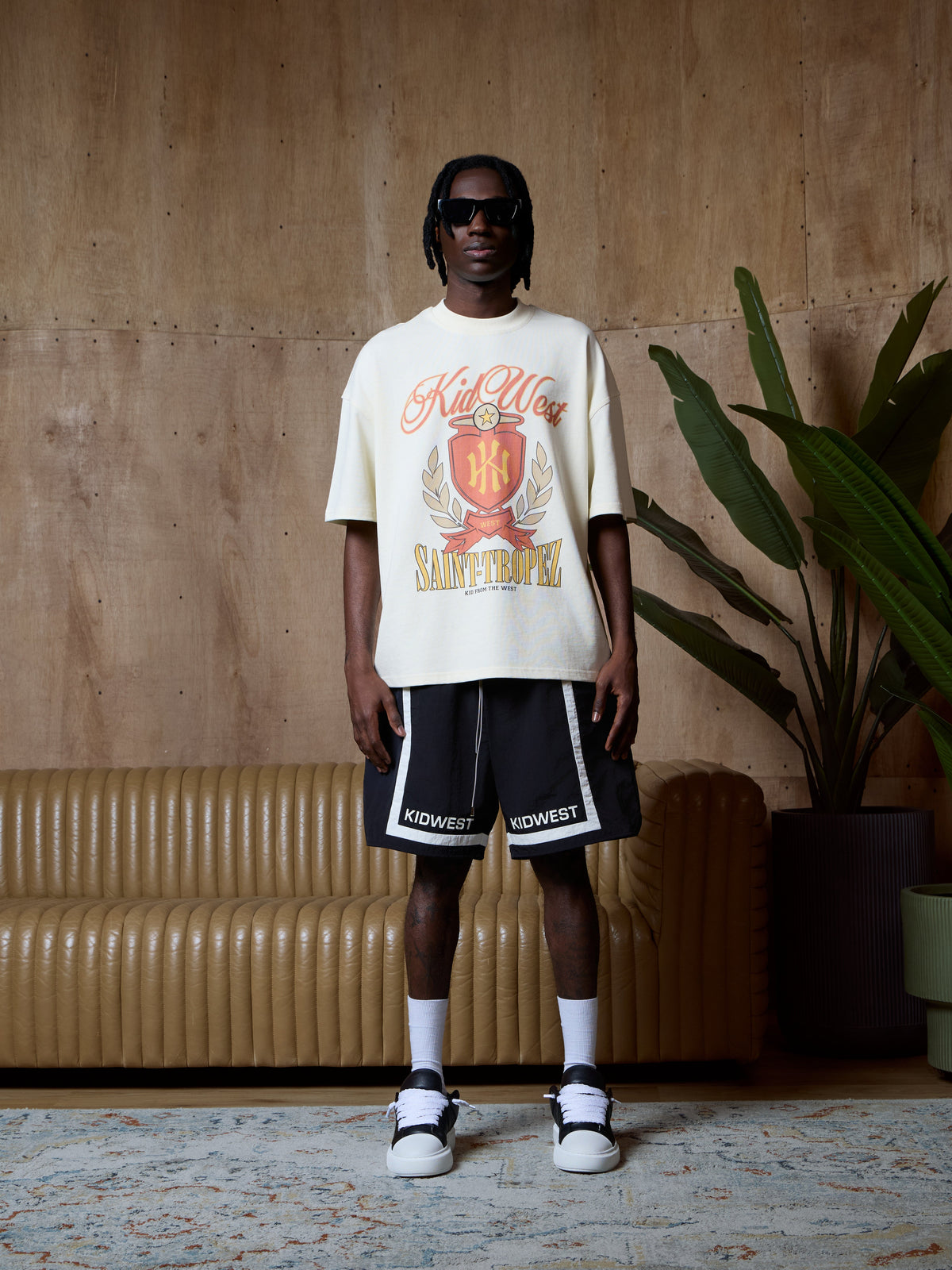 SAINT TROPEZ T-SHIRT - IVORY WHITE