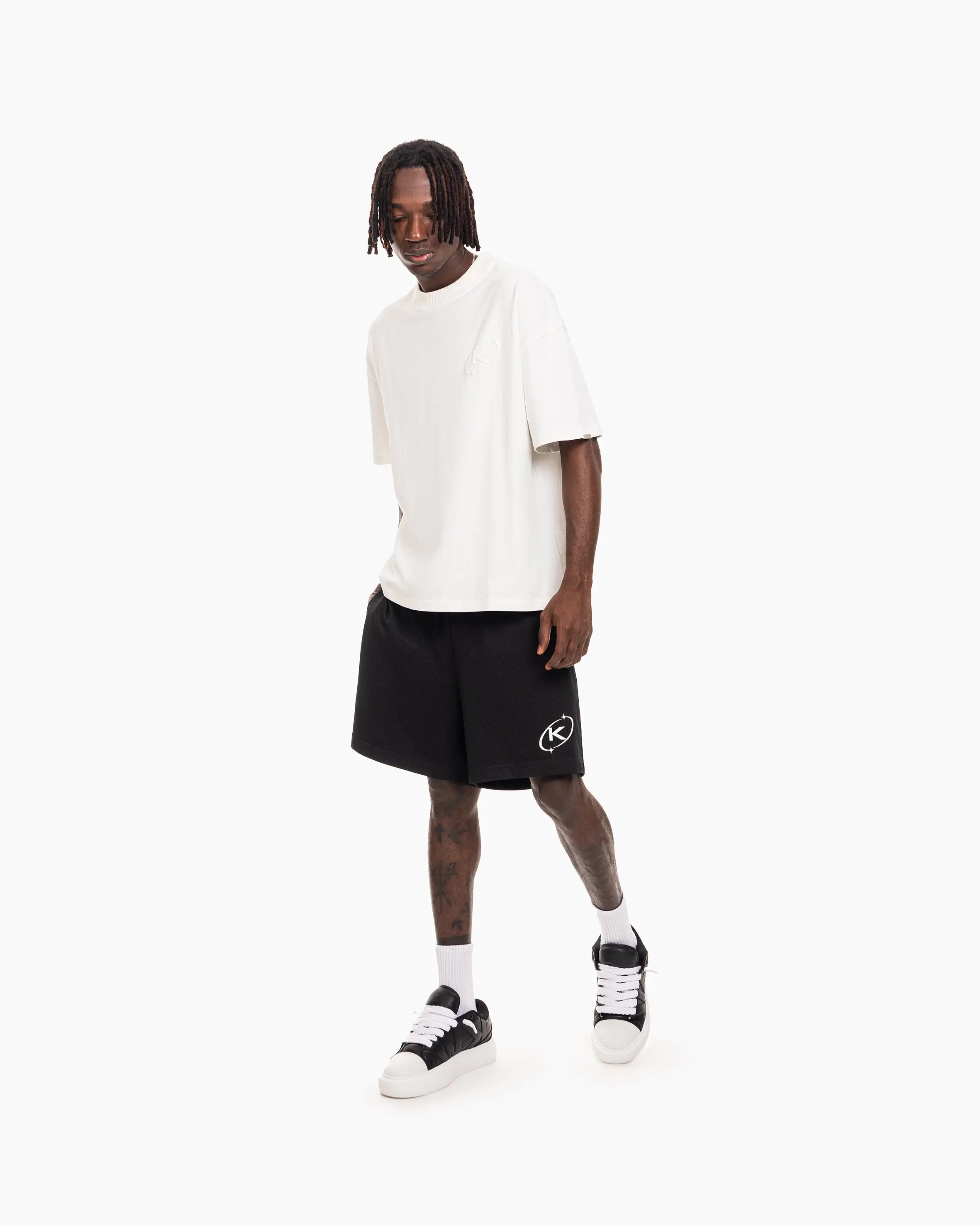 BASICS T-SHIRT - WHITE KID FROM THE WEST
