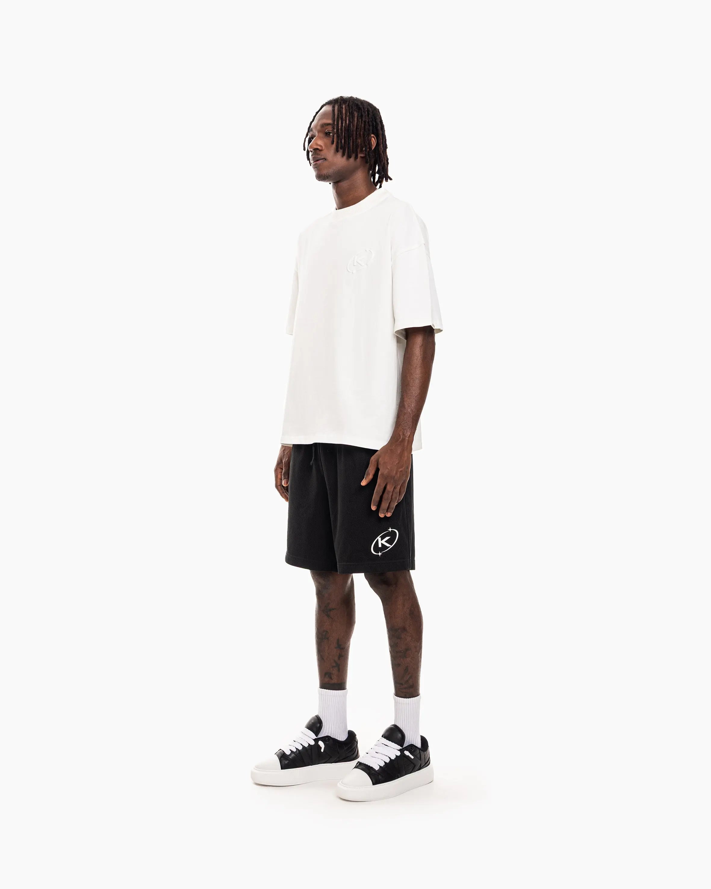 BASICS T-SHIRT - WHITE KID FROM THE WEST