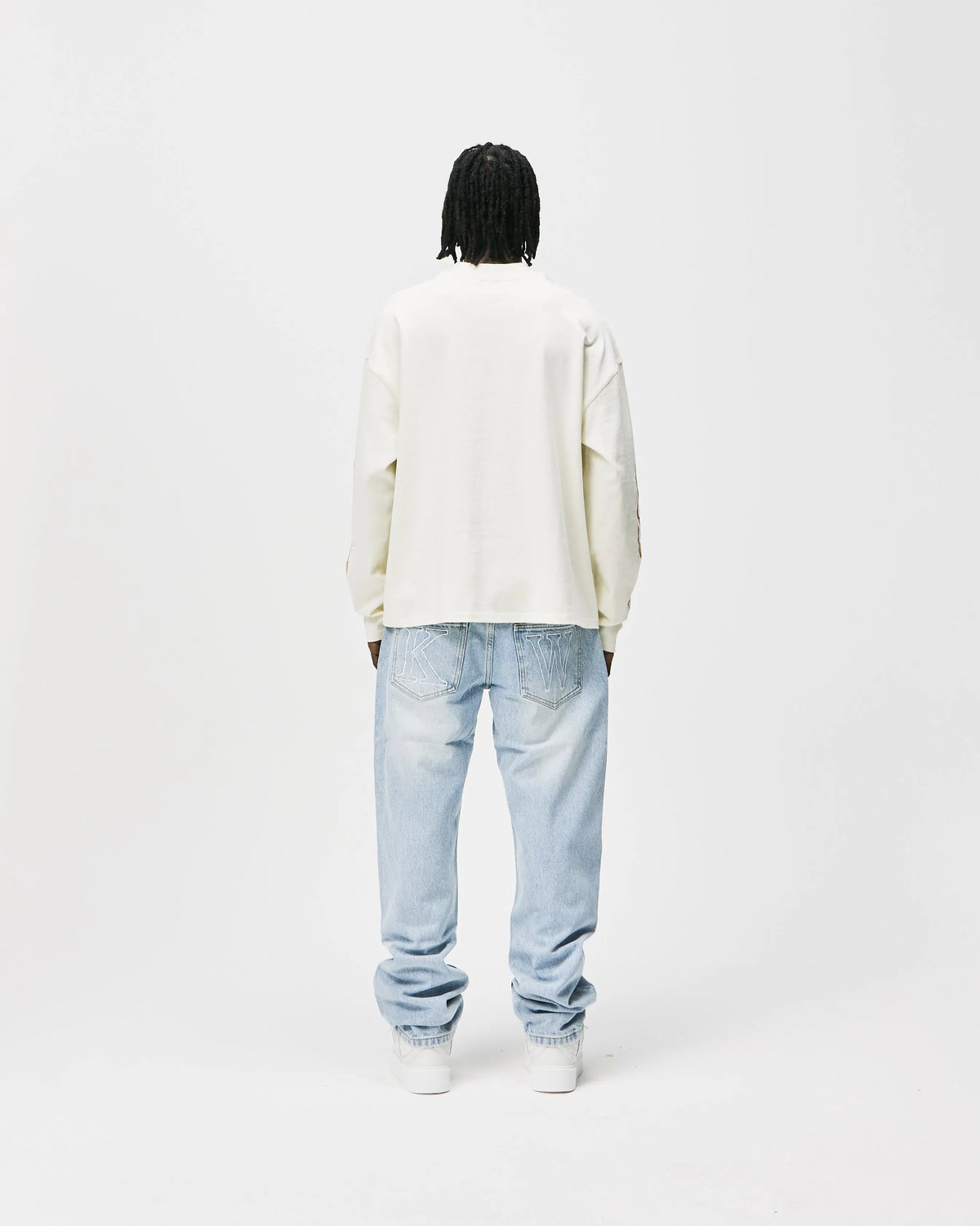 CHAMPIONS LONGSLEEVE - VINTAGE WHITE KID FROM THE WEST