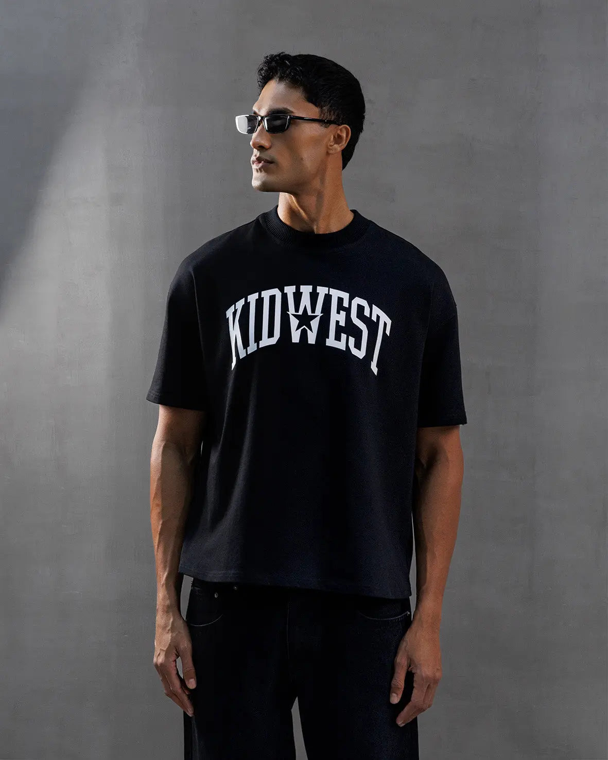 COLLEGE STAR T-SHIRT - BLACK KID FROM THE WEST