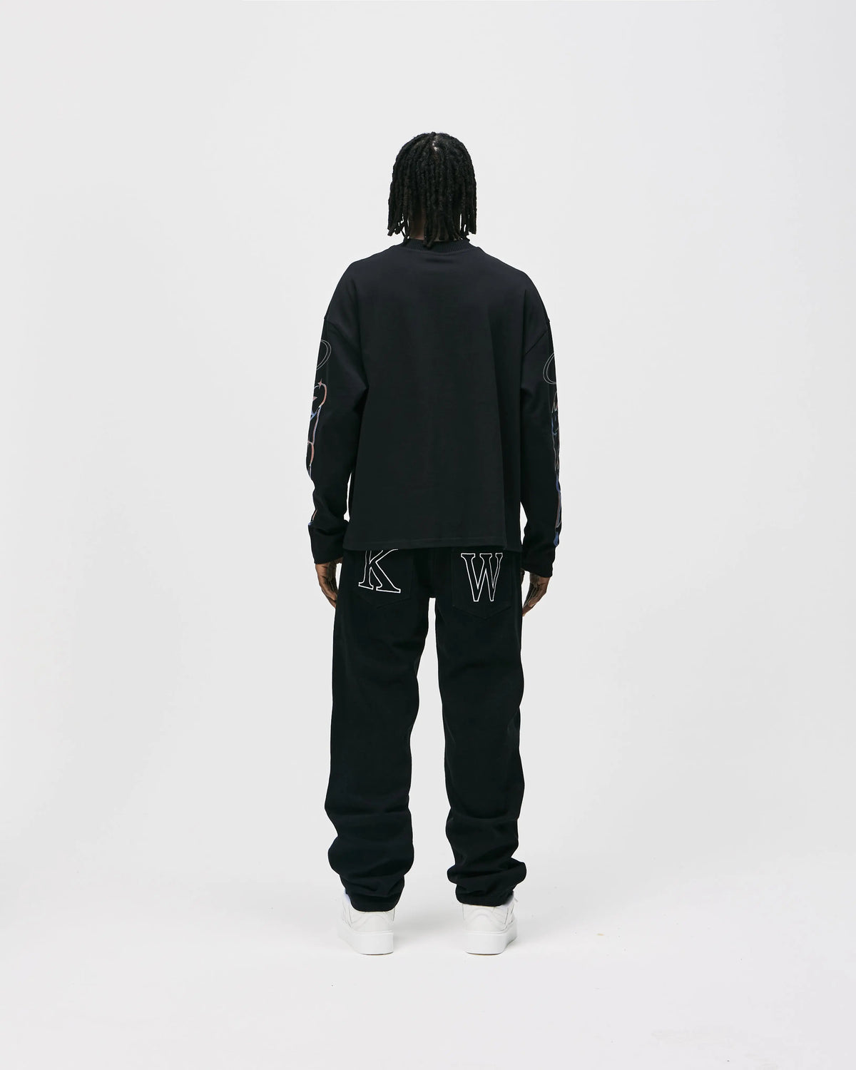 FUEL YOURSELF LONGSLEEVE - BLACK