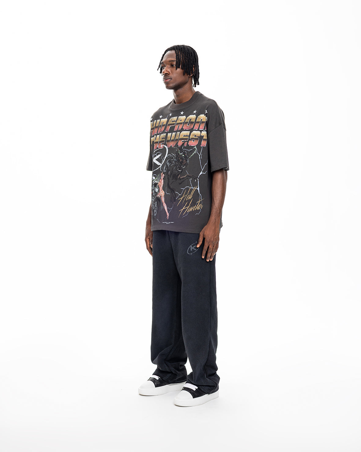 HELL HUNTER TEE - VINTAGE BLACK