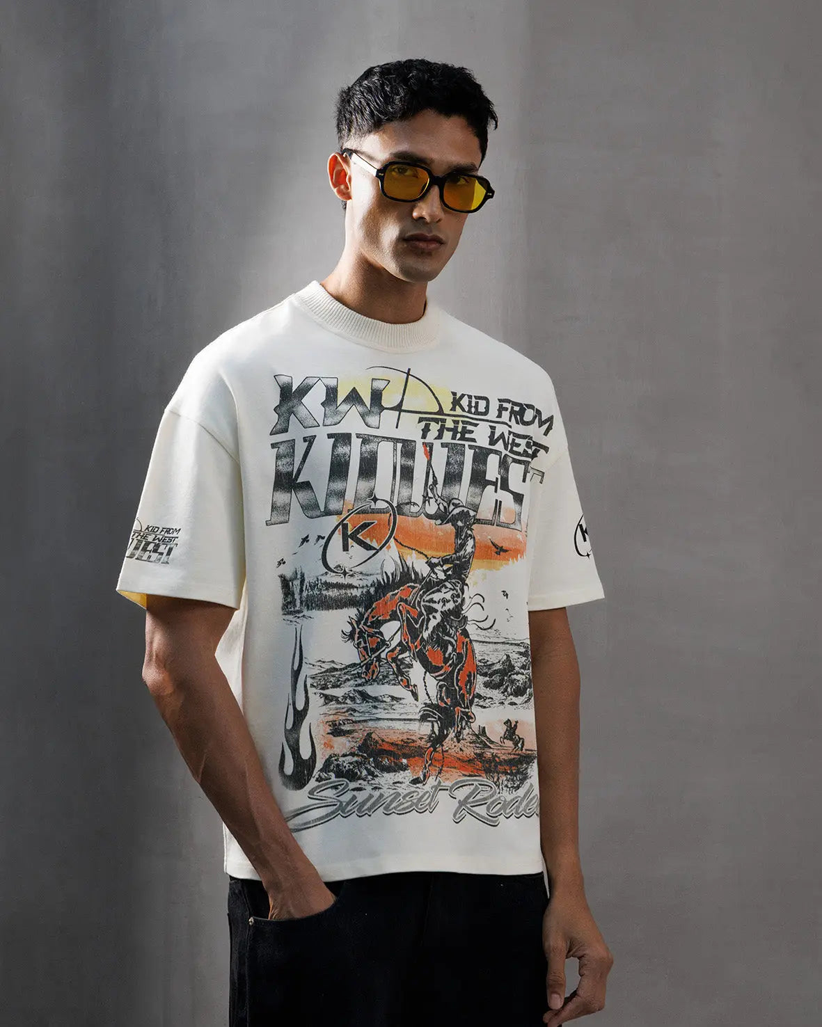 SUNSET RODEO T-SHIRT - VINTAGE WHITE KID FROM THE WEST