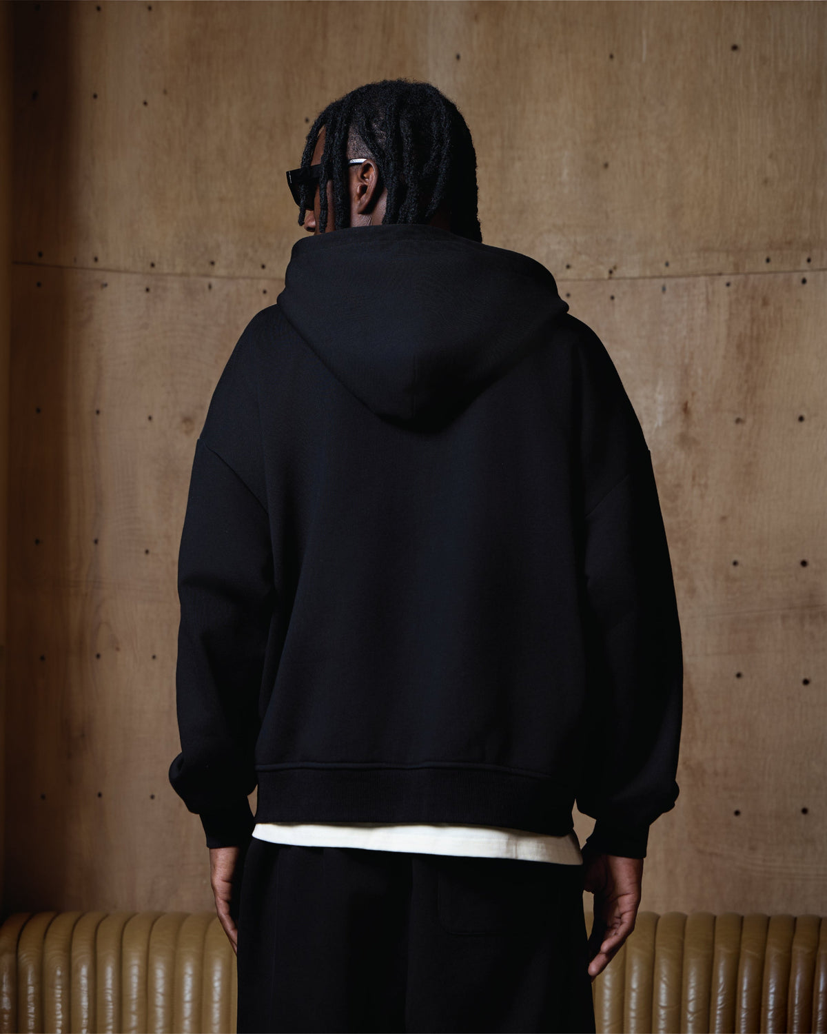 ST. LOUIS ZIPPER HOODIE - BLACK