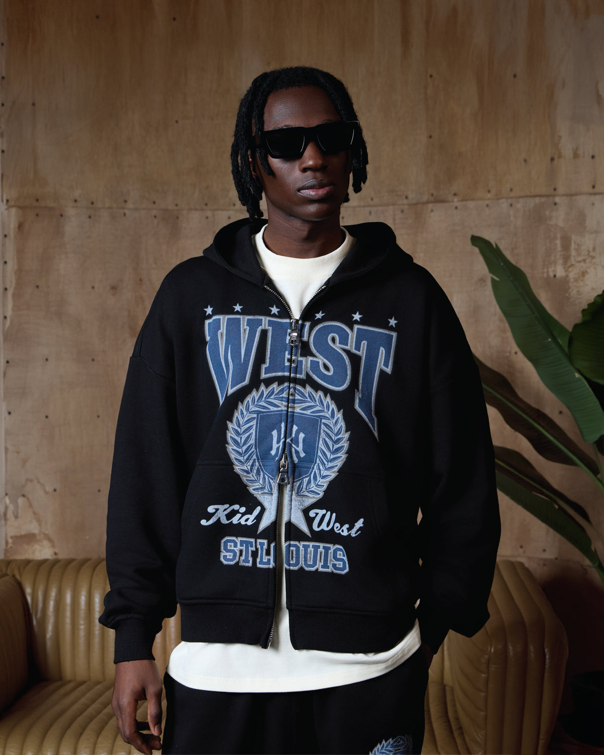 ST. LOUIS ZIPPER HOODIE - BLACK