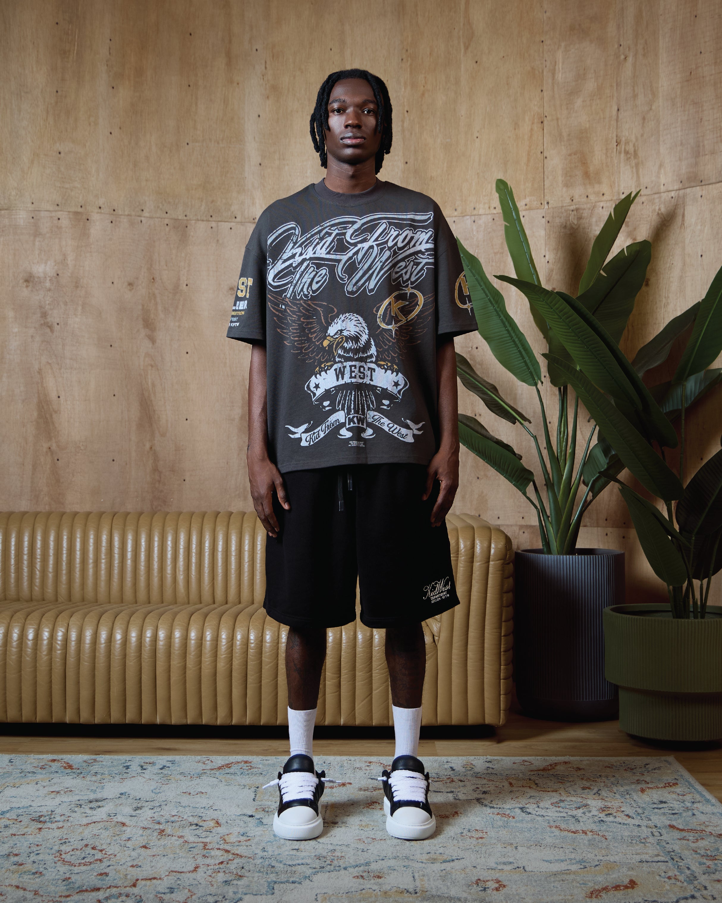 WEST EXHIBITION T-SHIRT - ACID WASH BLACK KID FROM THE WEST